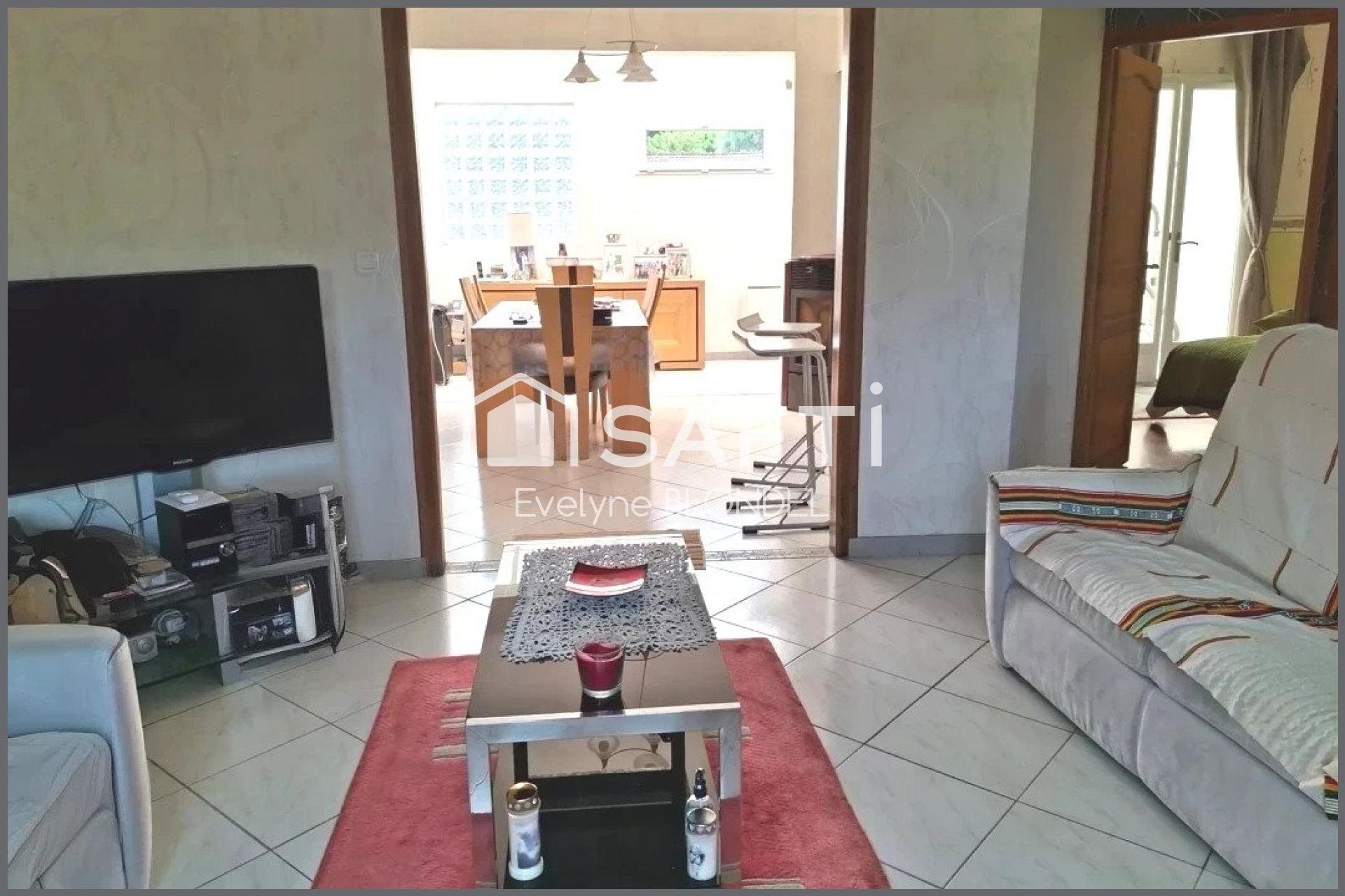 Maison à vendre, 132m², Hermes