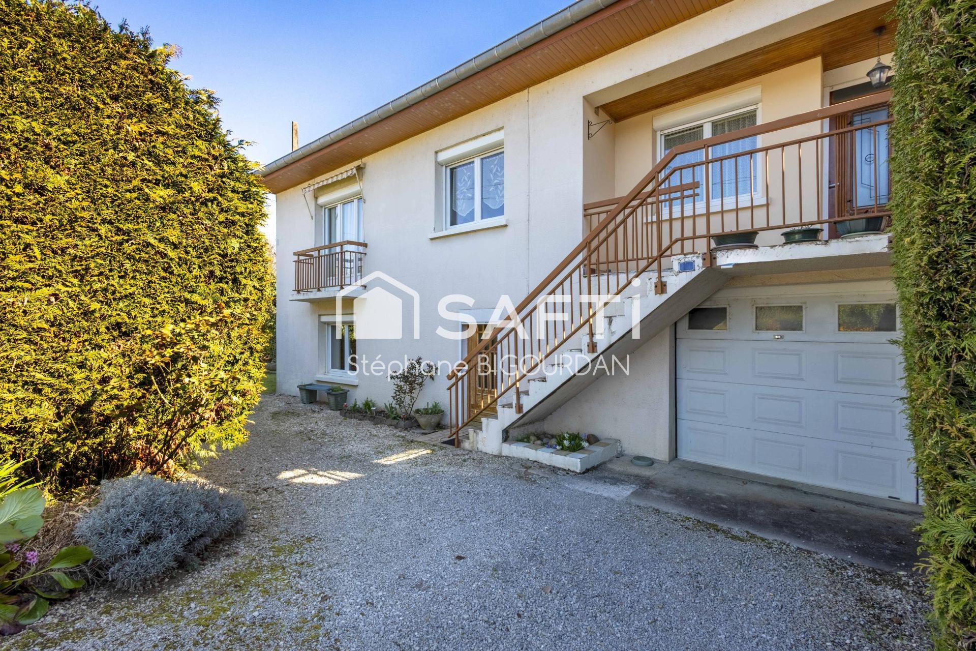Maison à vendre, 148m², Avanne-Aveney