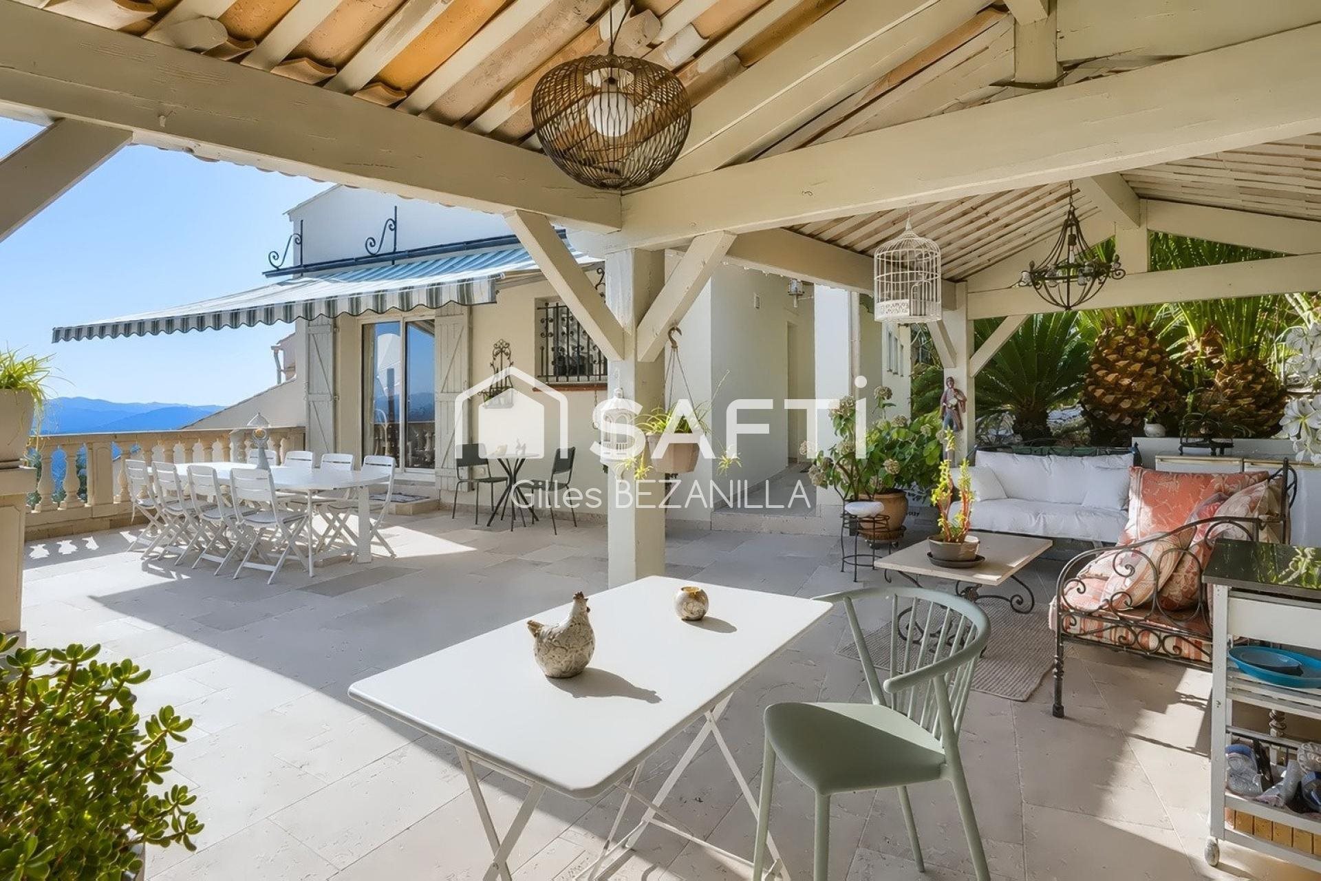 Maison à vendre, 240m², Solliès-Ville