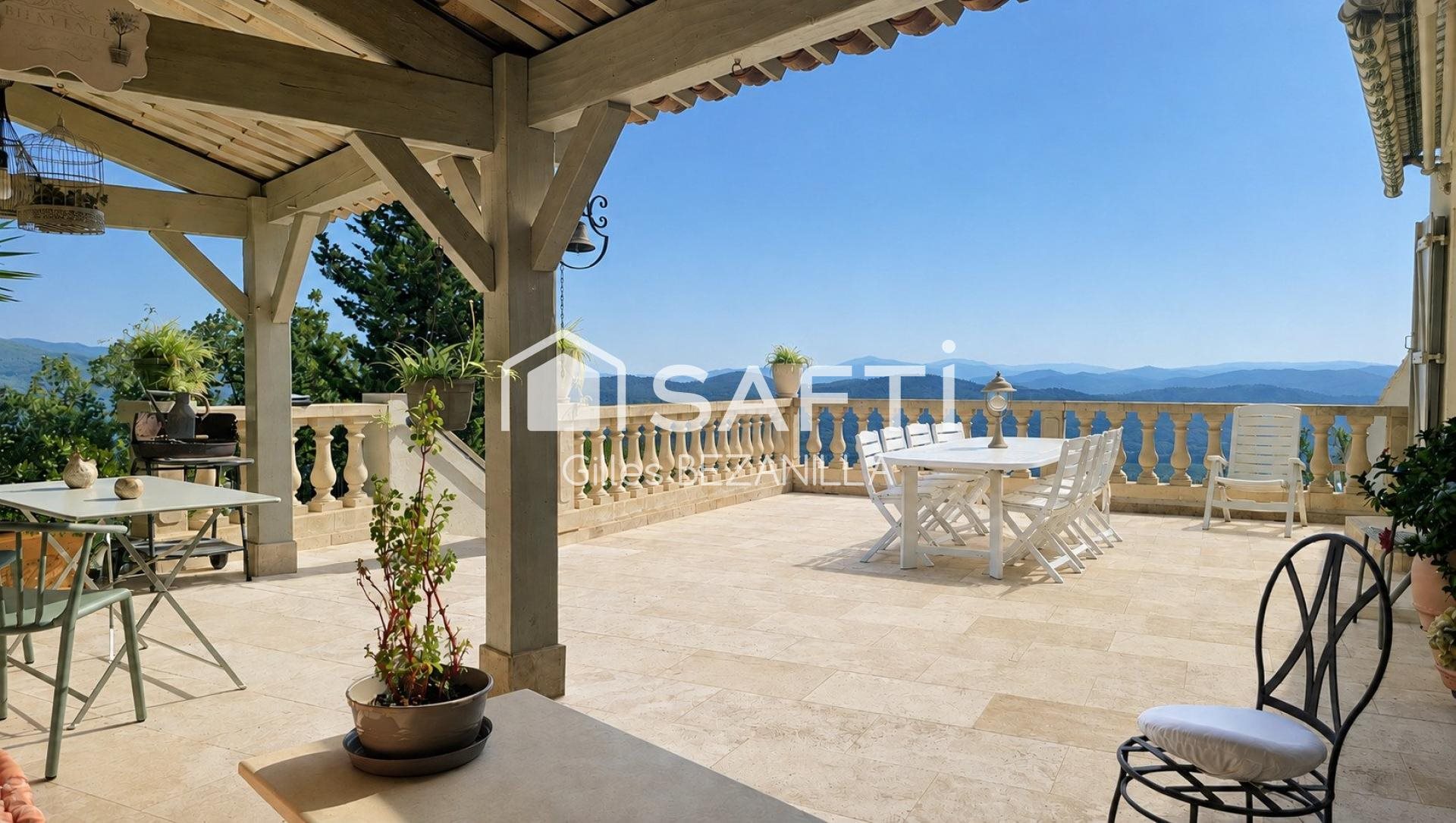 Maison à vendre, 240m², Solliès-Ville