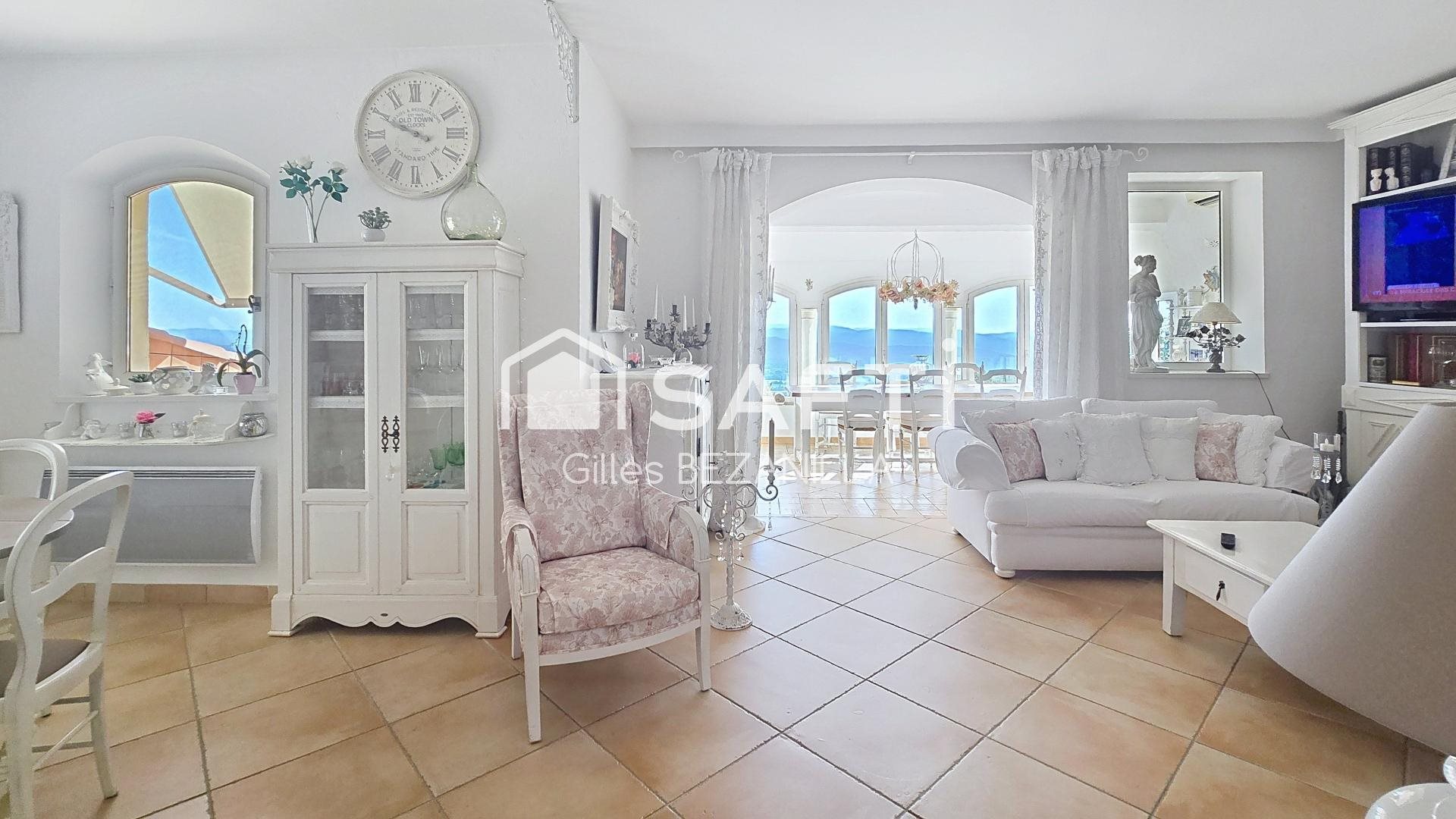 Maison à vendre, 240m², Solliès-Ville