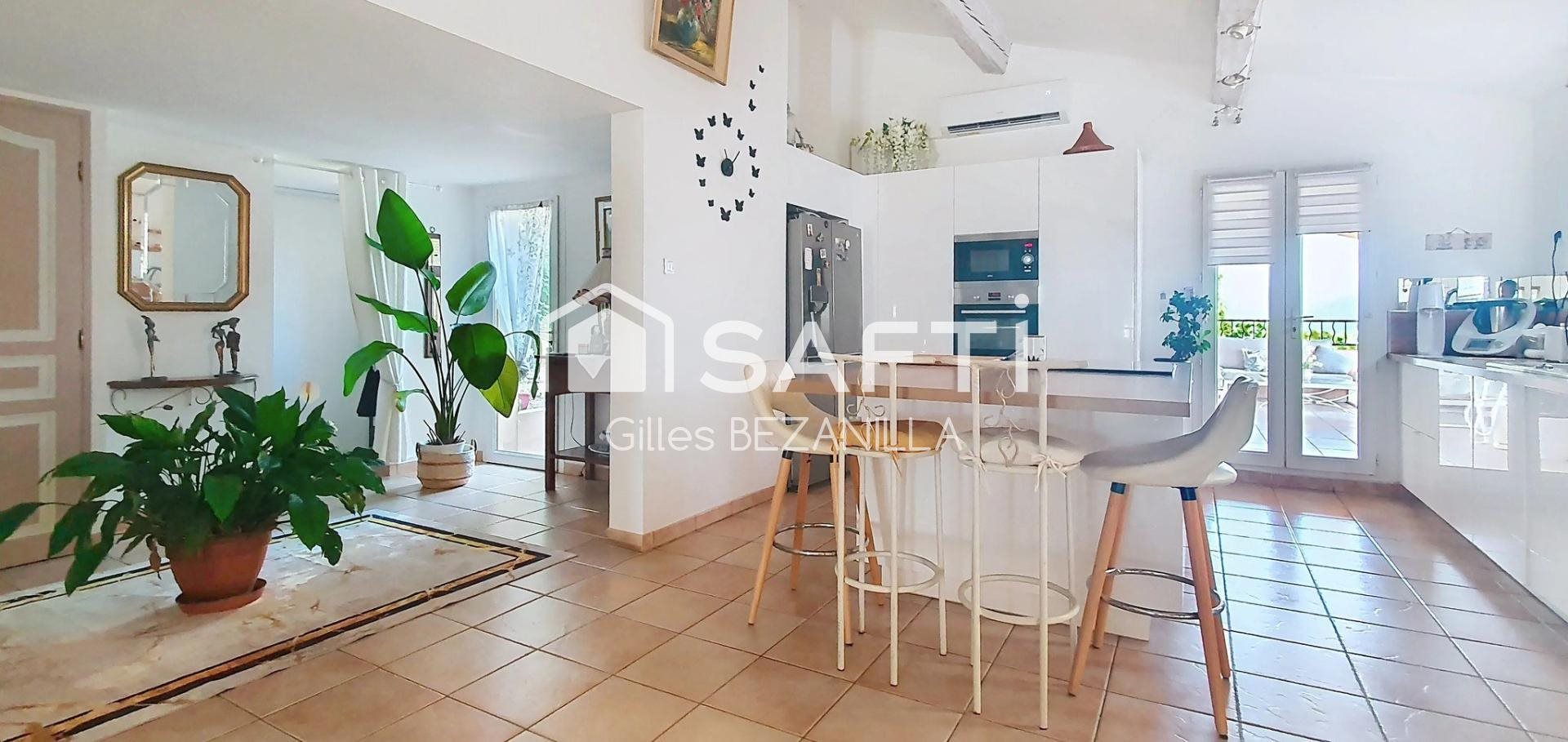 Maison à vendre, 195m², Solliès-Ville