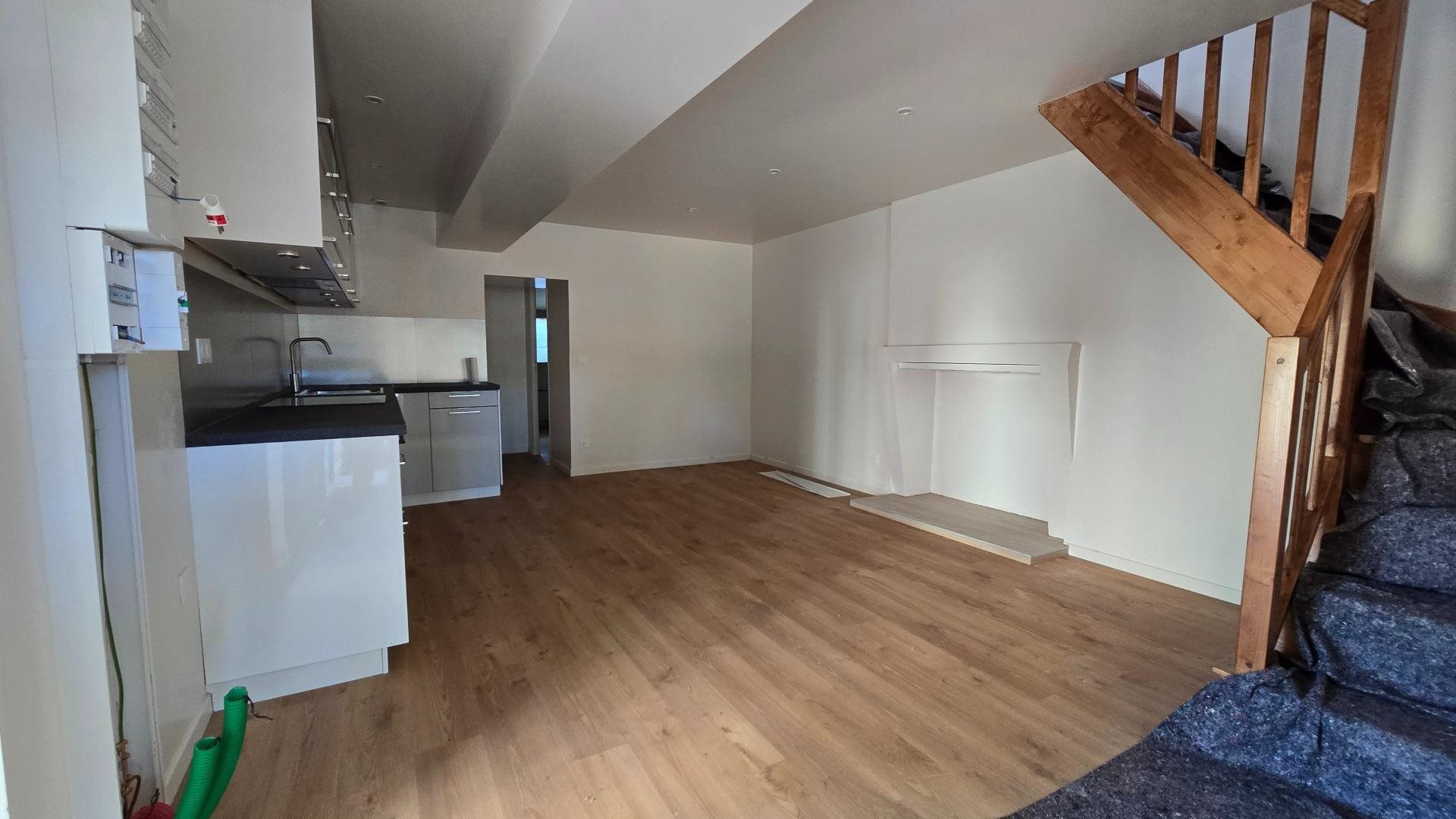Maison à louer, 72m², Saint-Aubin-des-Châteaux