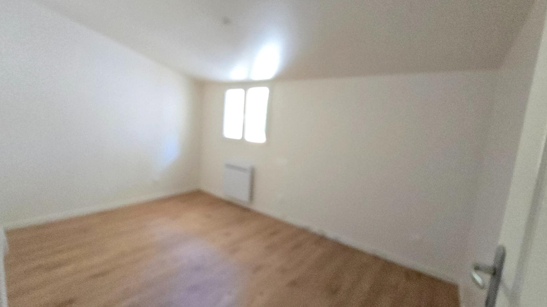 Maison à louer, 72m², Saint-Aubin-des-Châteaux