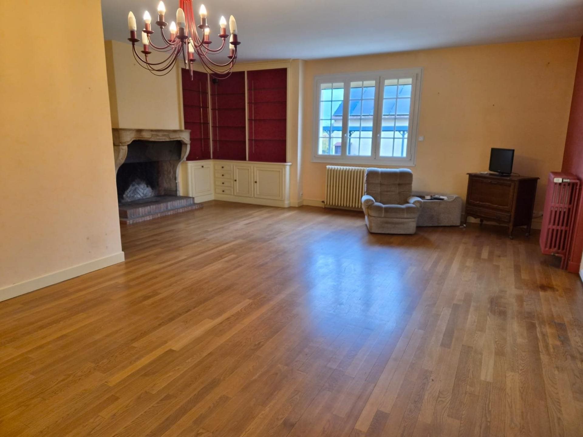 Maison à vendre, 205m², Cressanges