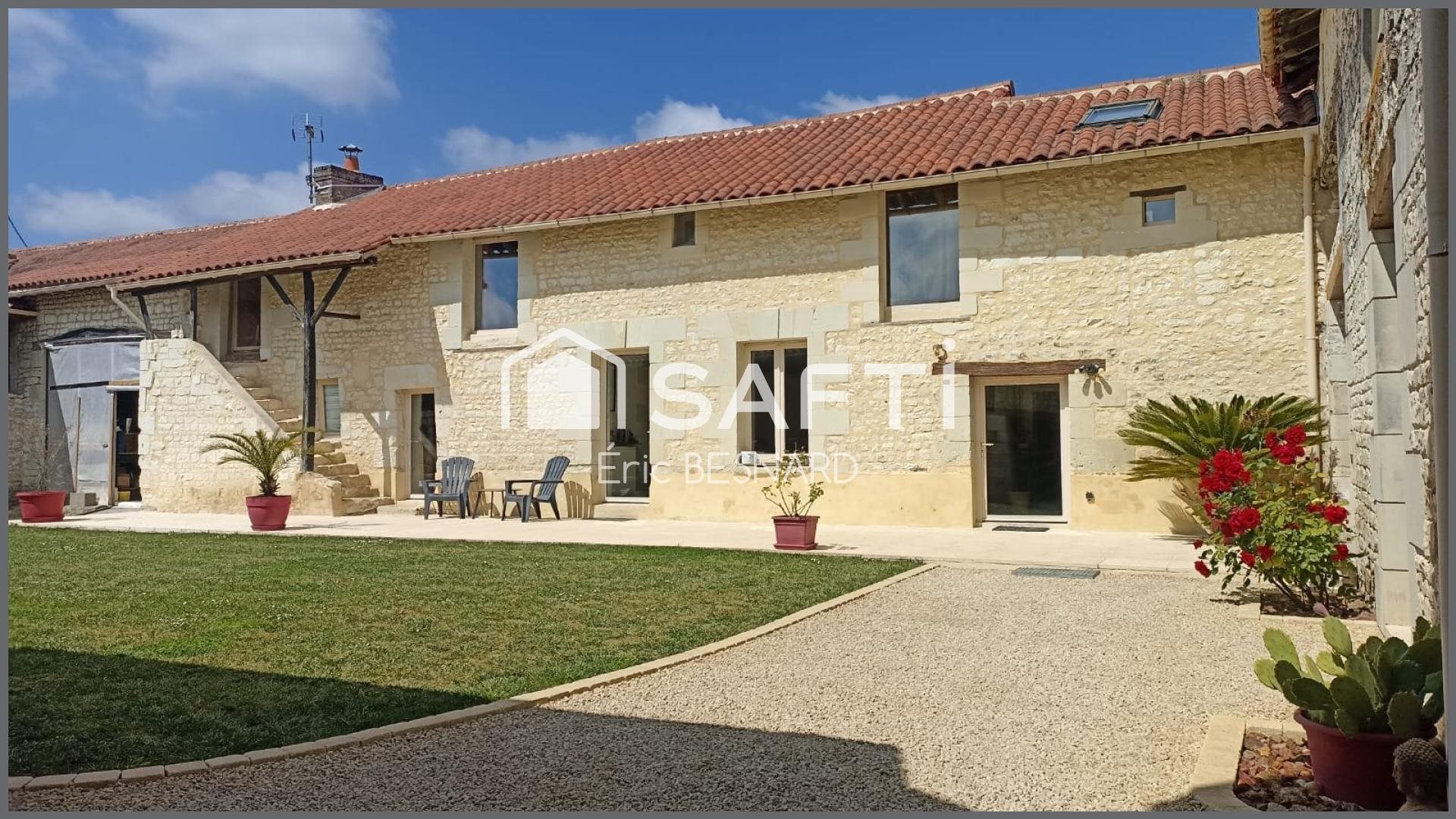 Maison à vendre, 180m², La Roche-Rigault