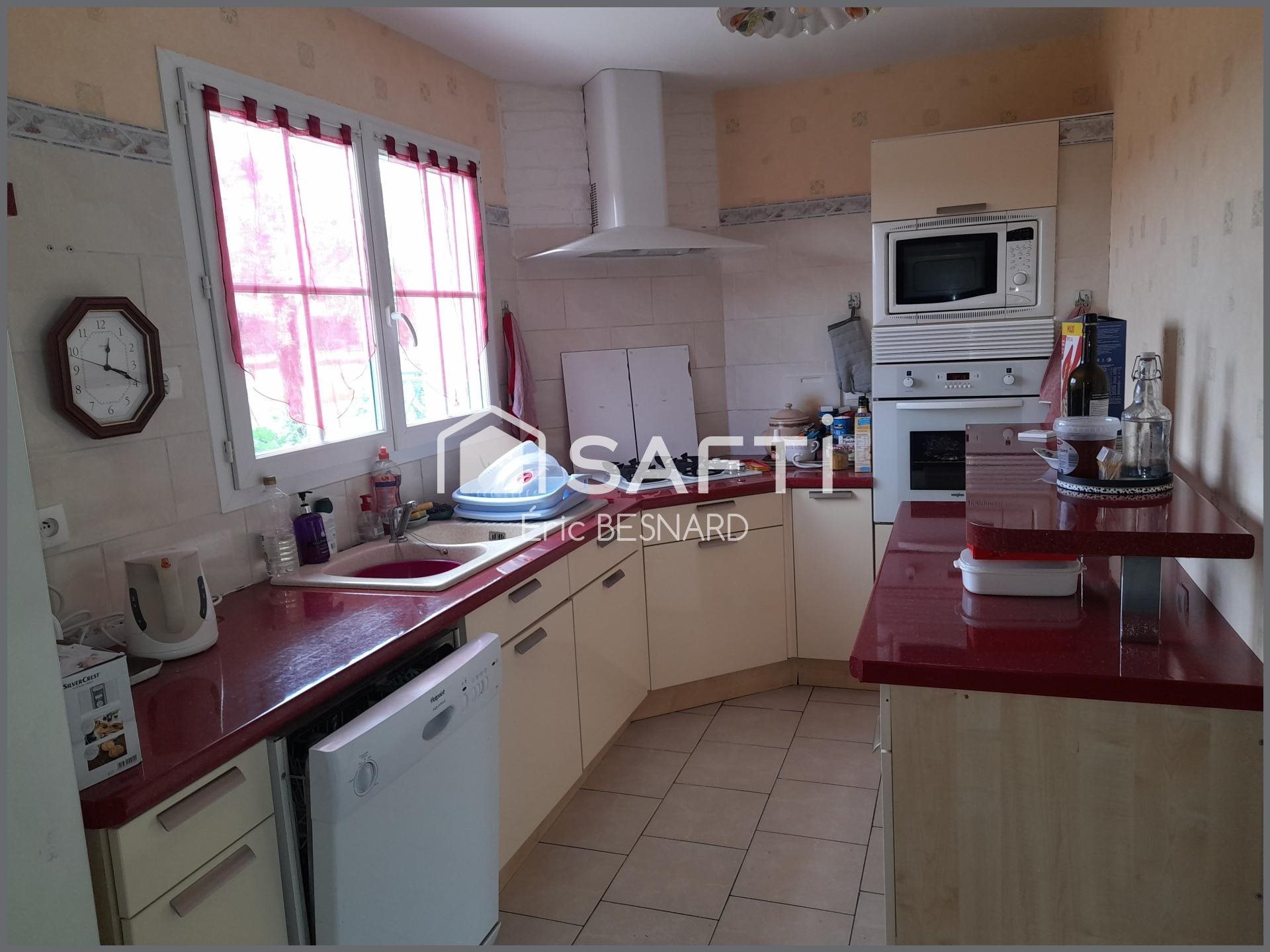Maison à vendre, 215m², Cinais