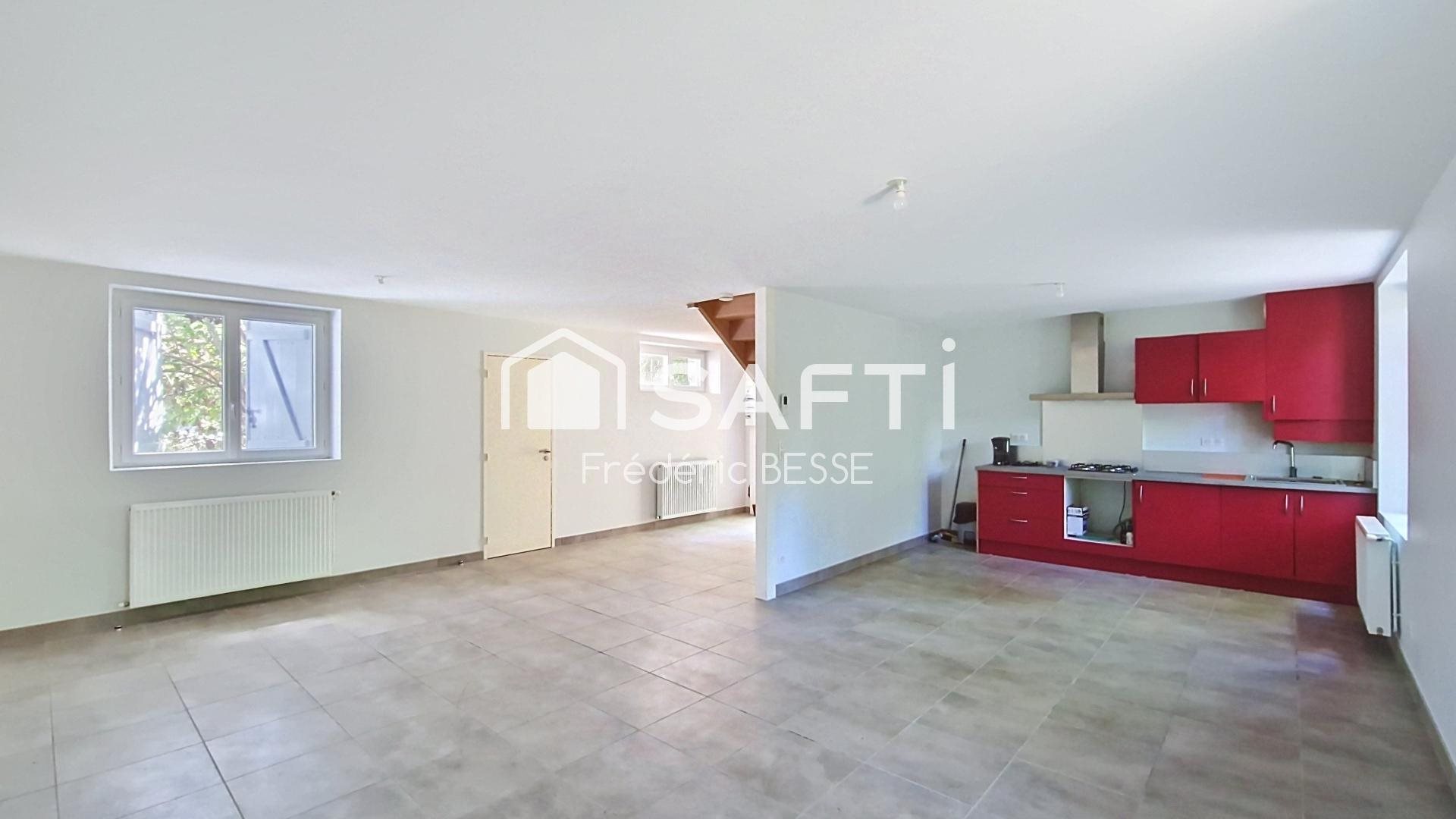 Maison à vendre, 124m², Saint-Hilaire-de-Lusignan
