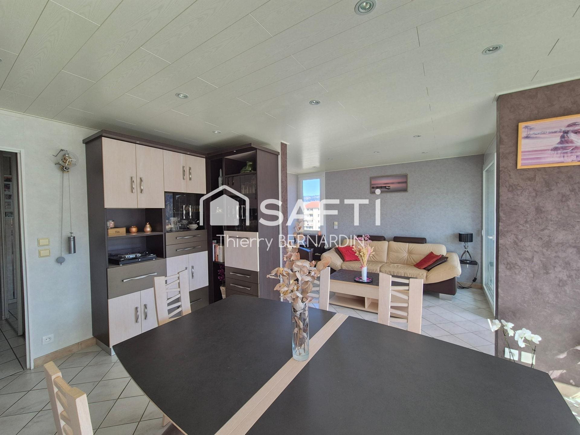 Appartement à vendre, 73m², Villers-le-Lac