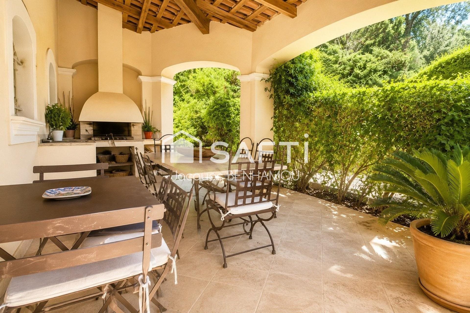 Maison à vendre, 335m², Marseille 12ème