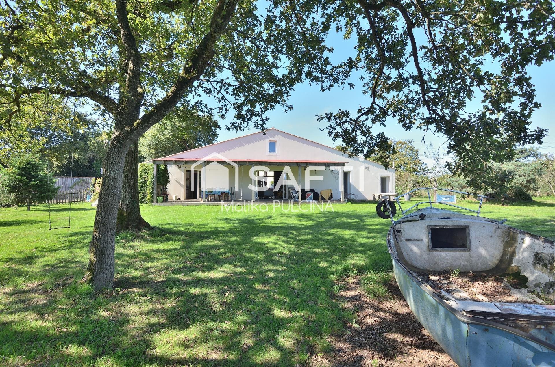 Maison à vendre, 142m², Grosbreuil