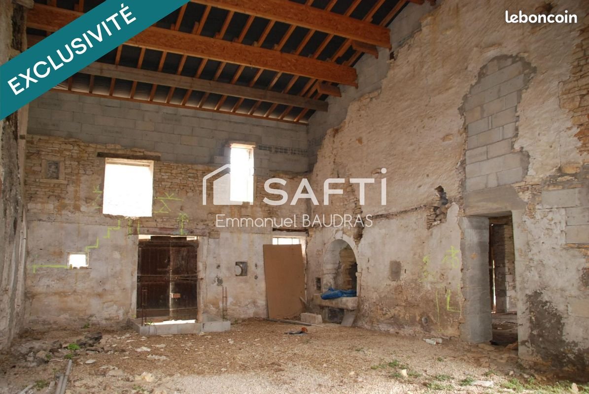 Maison à vendre, 176m², Uchizy