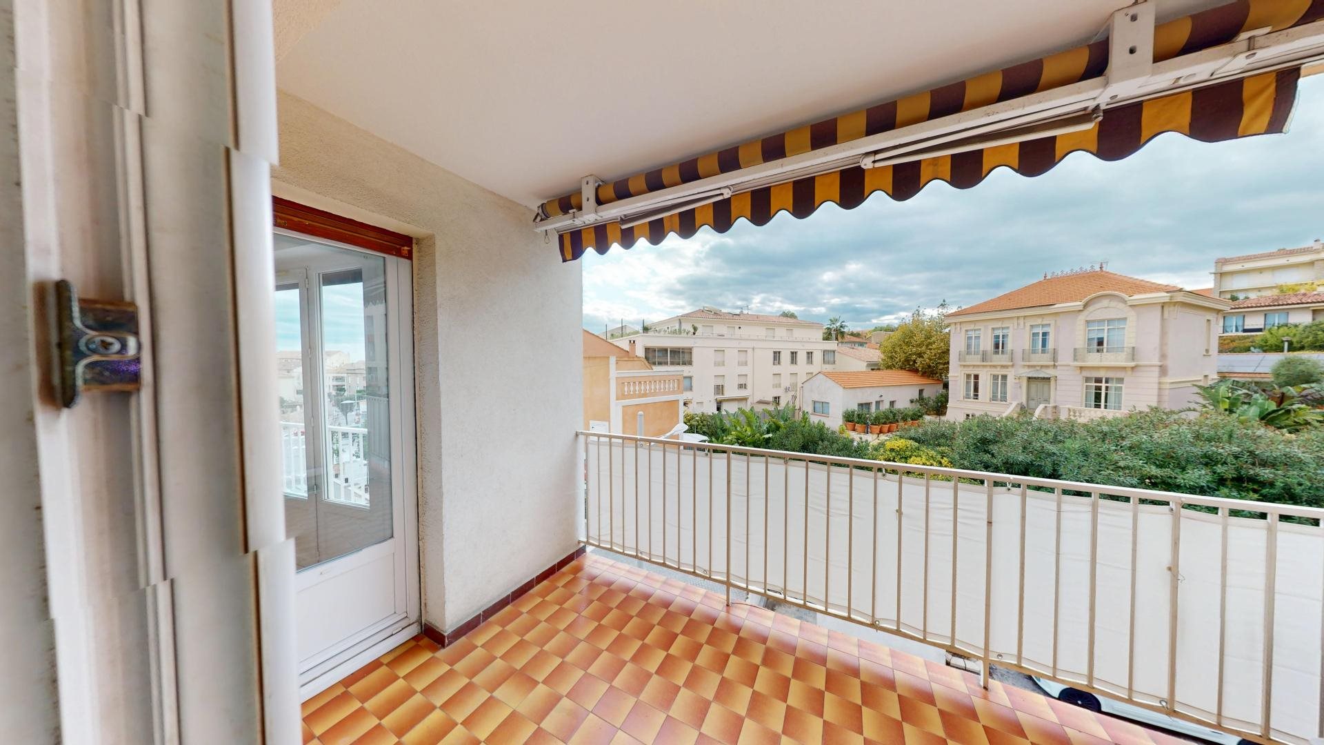 Appartement à louer, 81m², Bandol