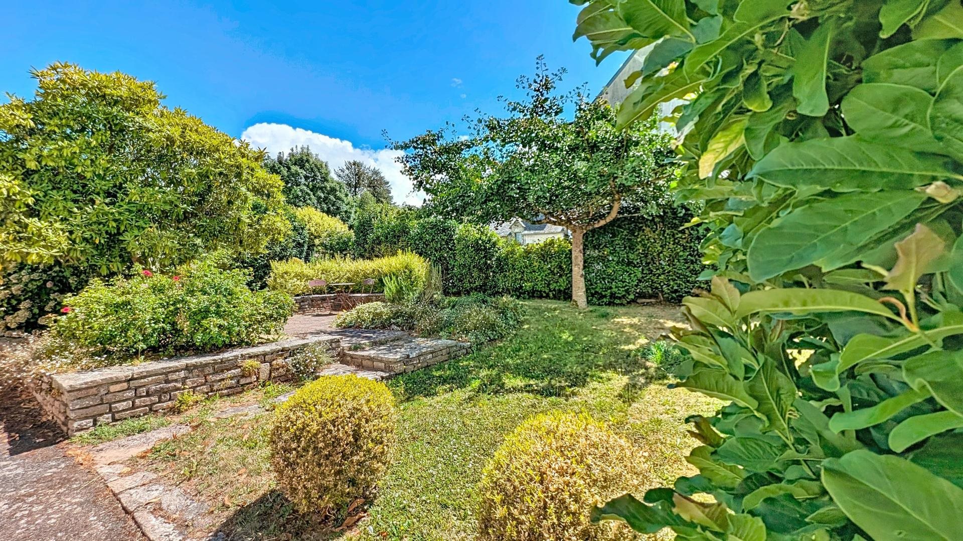Maison à vendre, 230m², Leuhan