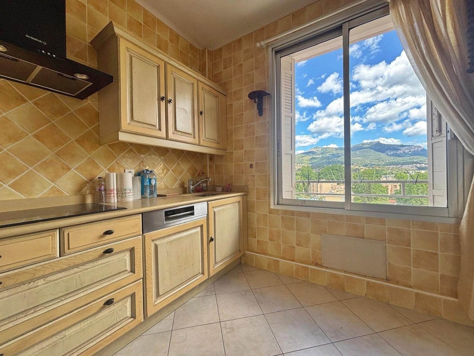 Maison à vendre, 80m², Toulon