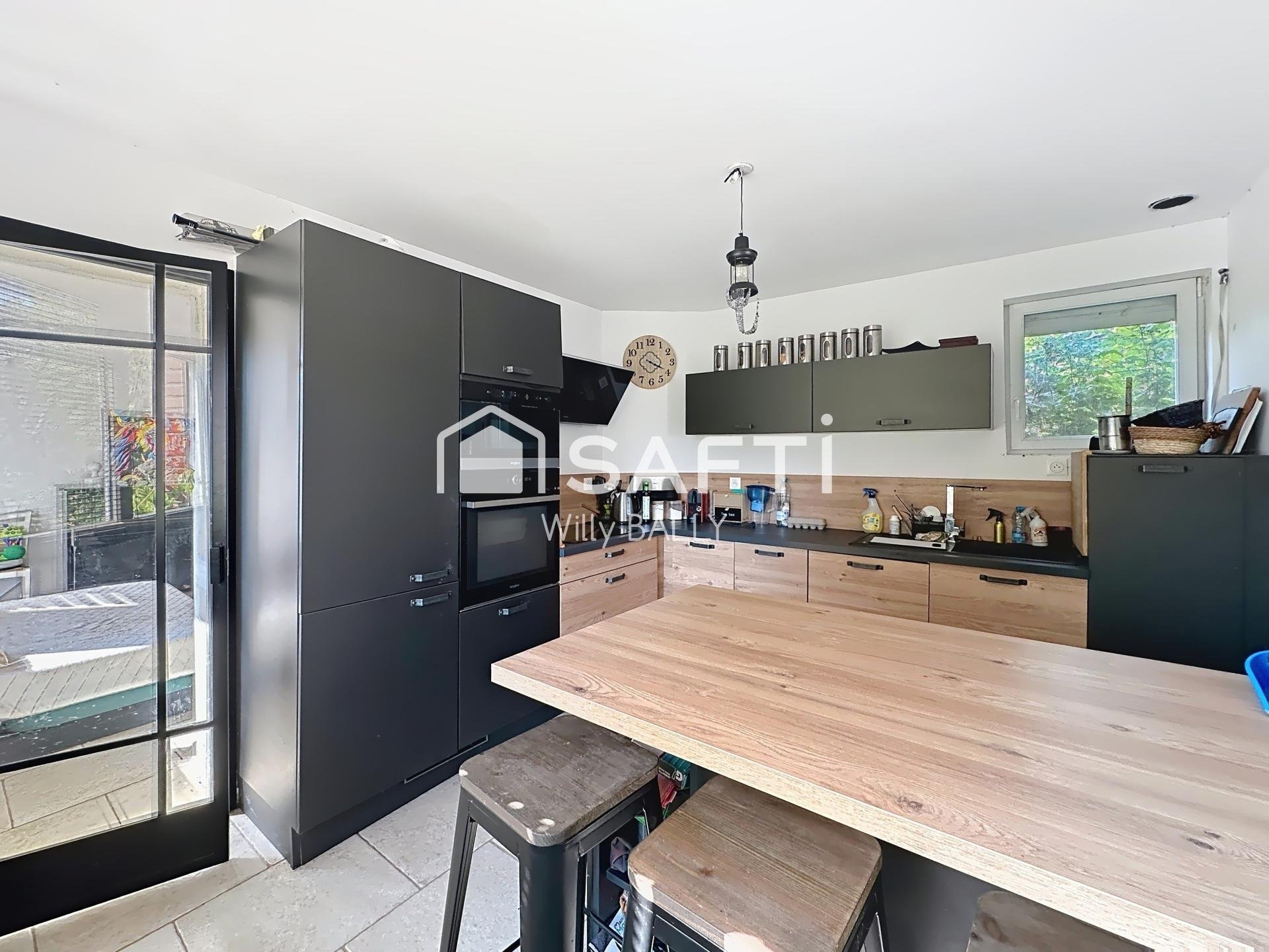 Maison à vendre, 99m², Montreuil-sur-Mer