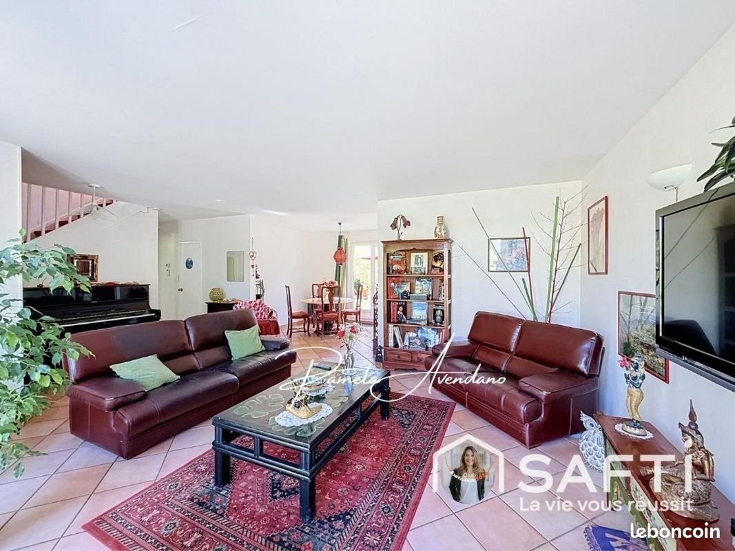 Maison à vendre, 139m², Lésigny