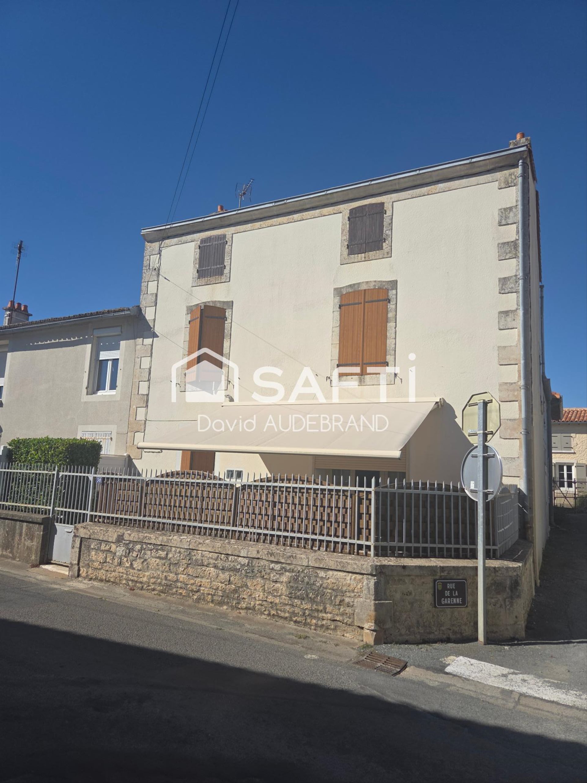 Maison à vendre, 92m², Saint-Maxire