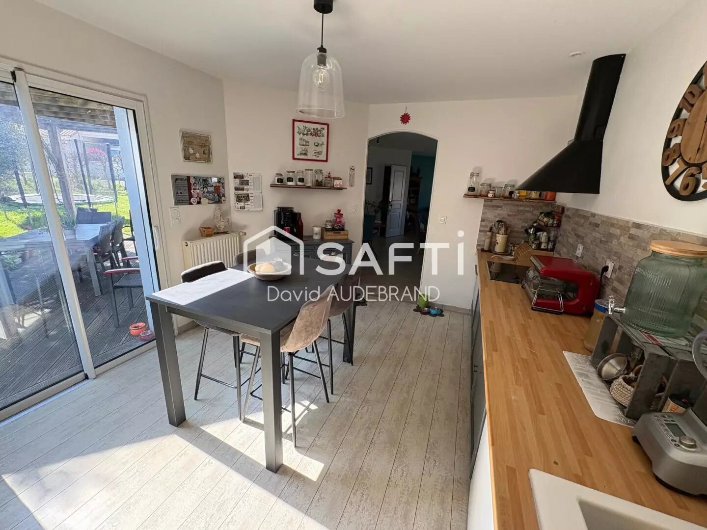 Maison à vendre, 139m², Saint-Maxire