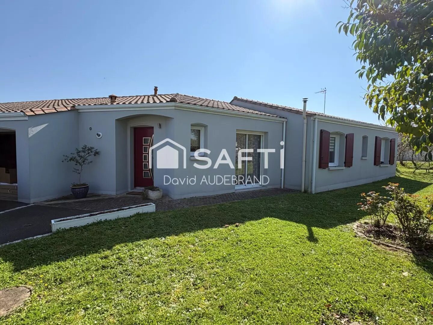 Maison à vendre, 139m², Saint-Maxire