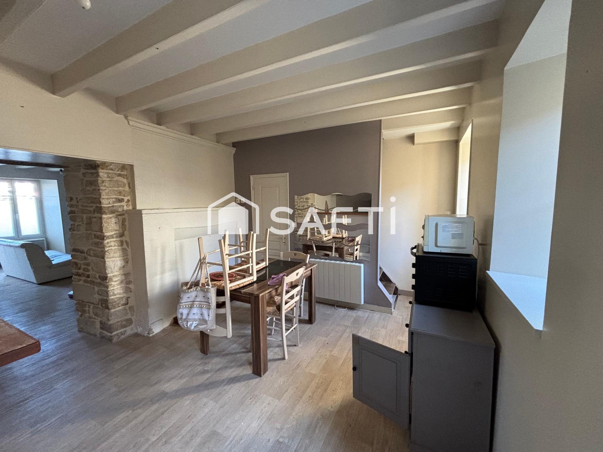 Maison à vendre, 111m², Champdeniers-Saint-Denis