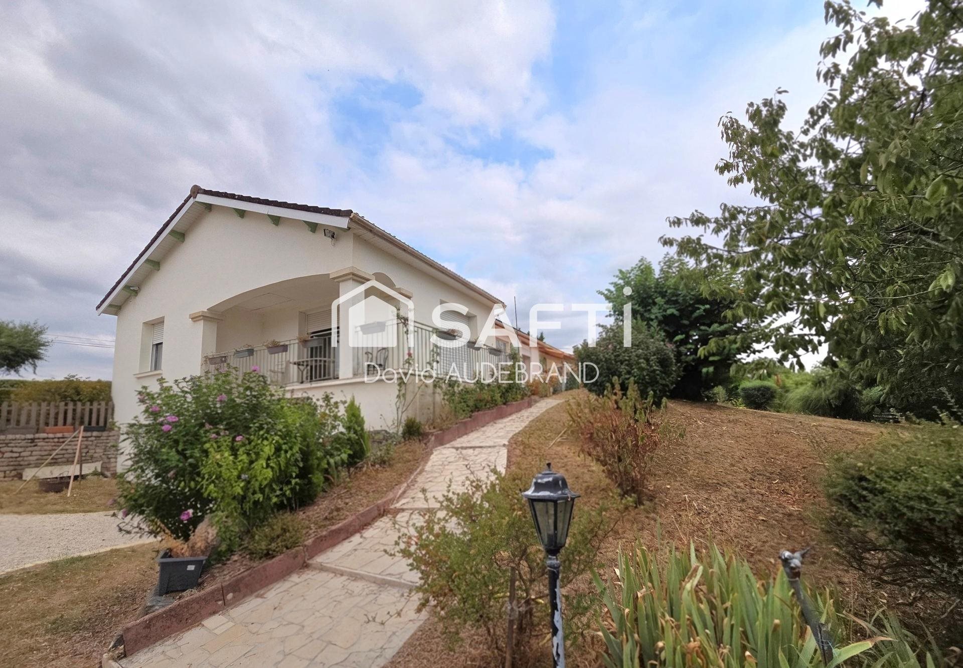 Maison à vendre, 150m², Saint-Maxire