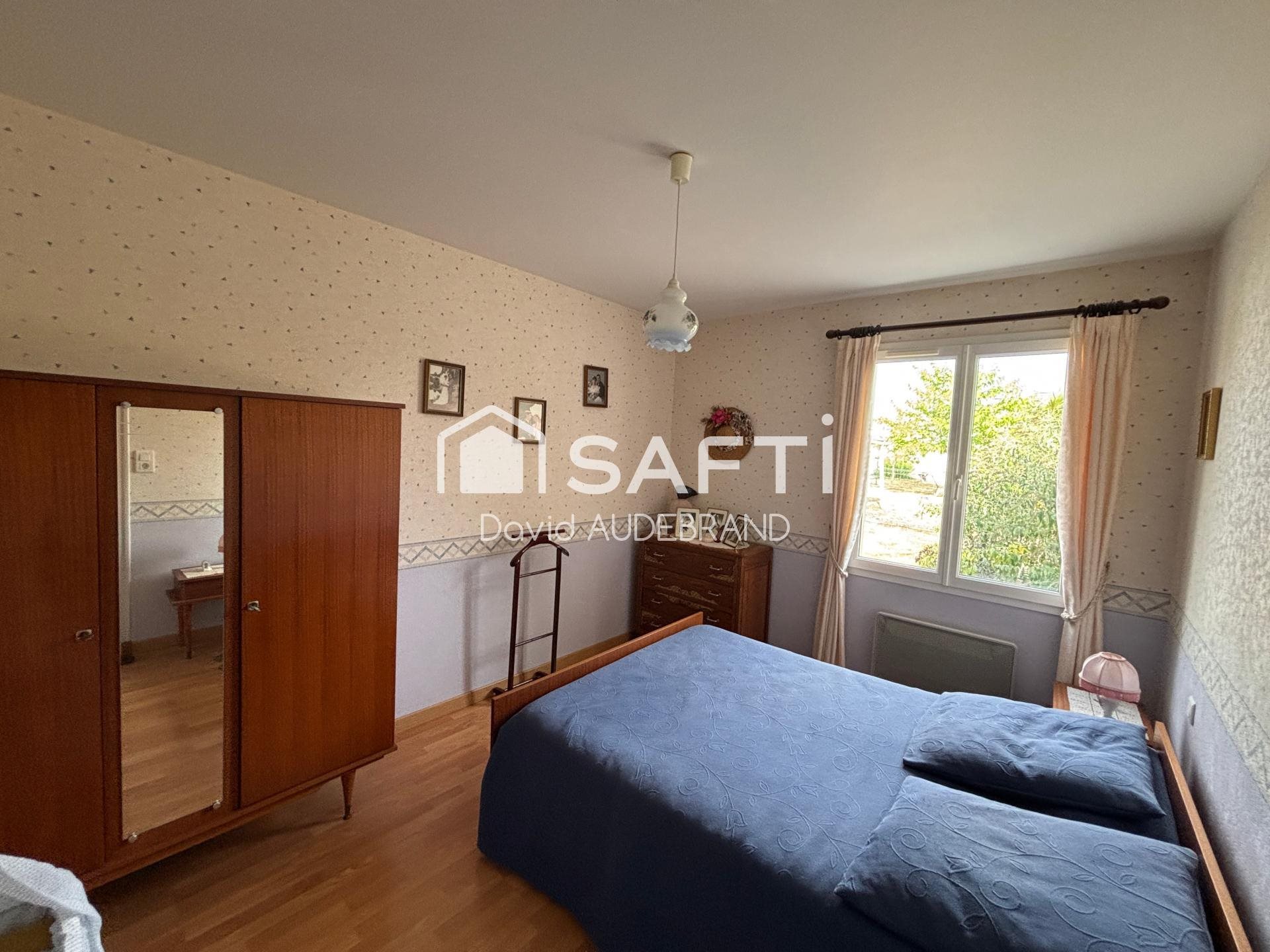 Maison à vendre, 114m², Champdeniers-Saint-Denis