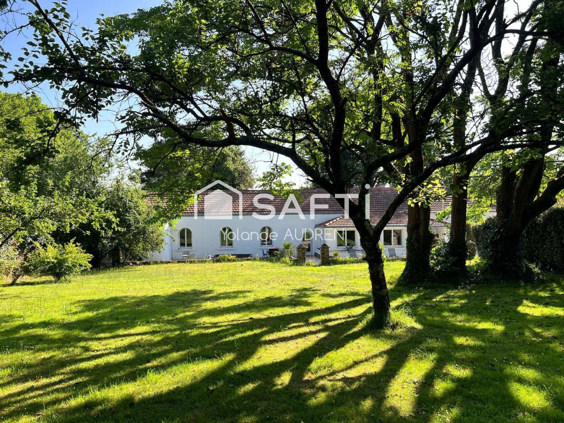 Maison à vendre, 363m², Le Pellerin