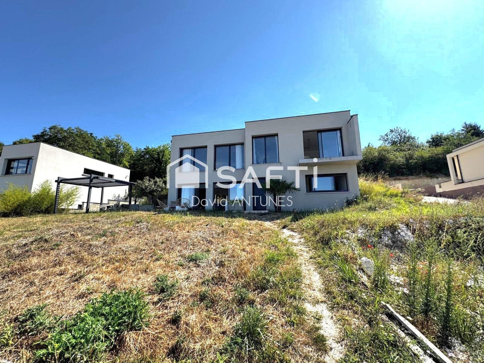 Maison à vendre, 119m², Follainville-Dennemont