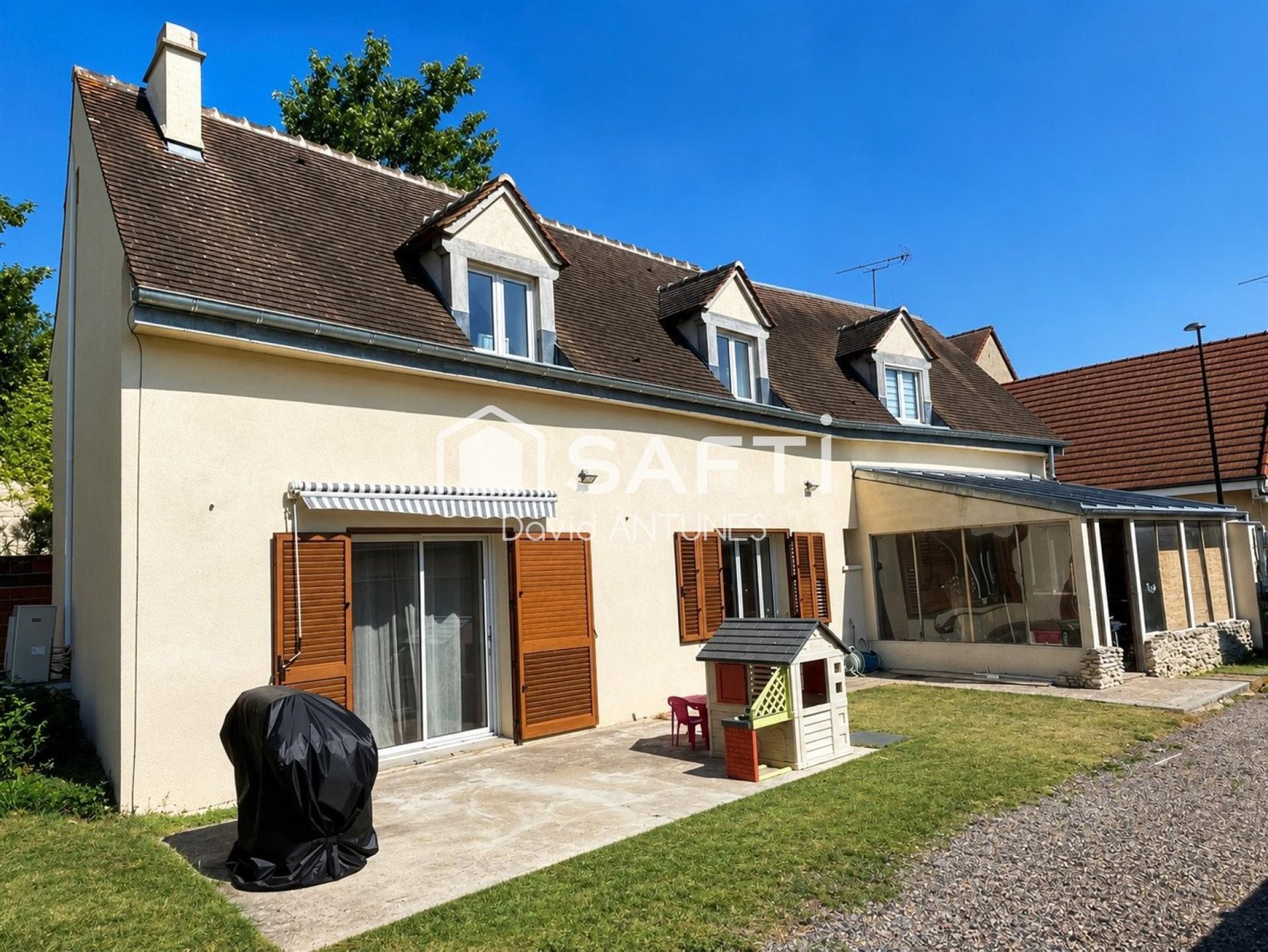 Maison à vendre, 106m², Limetz-Villez