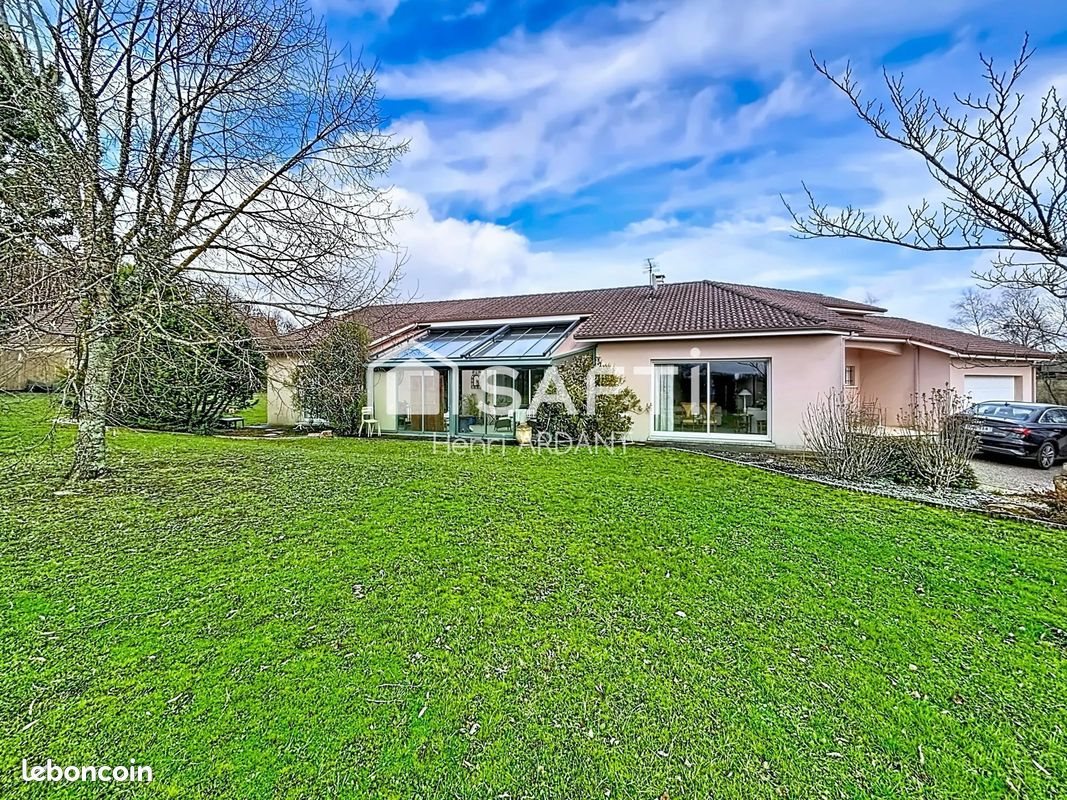 Maison à vendre, 200m², Le Palais-sur-Vienne