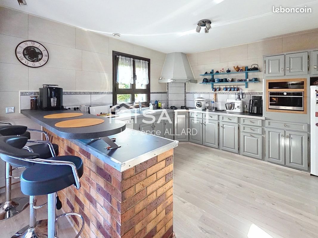 Maison à vendre, 101m², Chambly