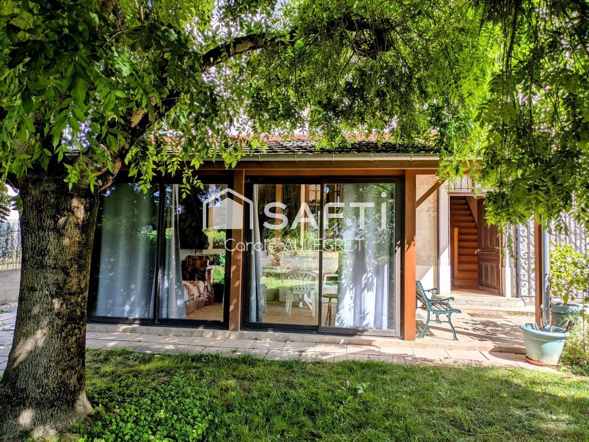 Maison à vendre, 231m², Pizay