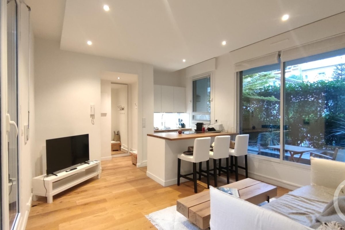 Appartement à louer, 39m², Paris 16ème