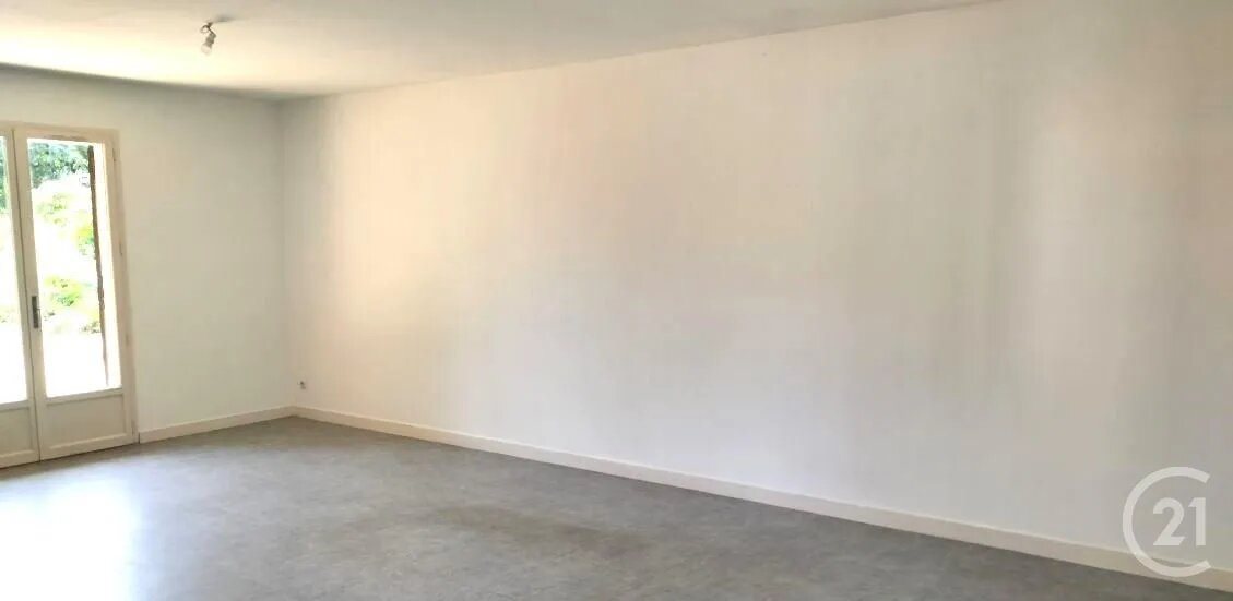 Maison à louer, 88m², Dry