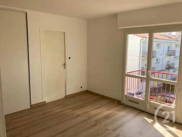 Appartement à louer, 22m², Talence