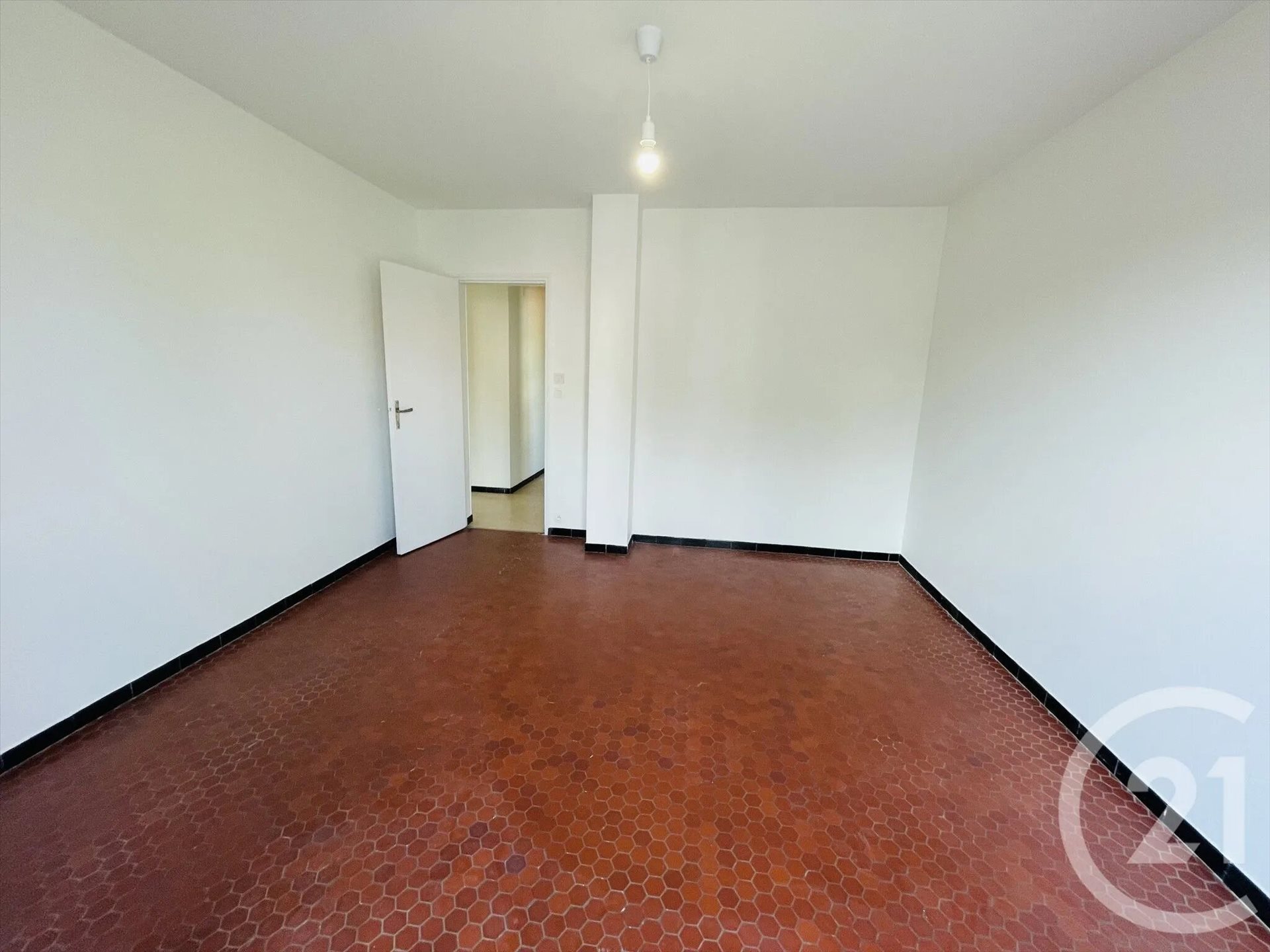 Appartement à louer, 77m², Talence