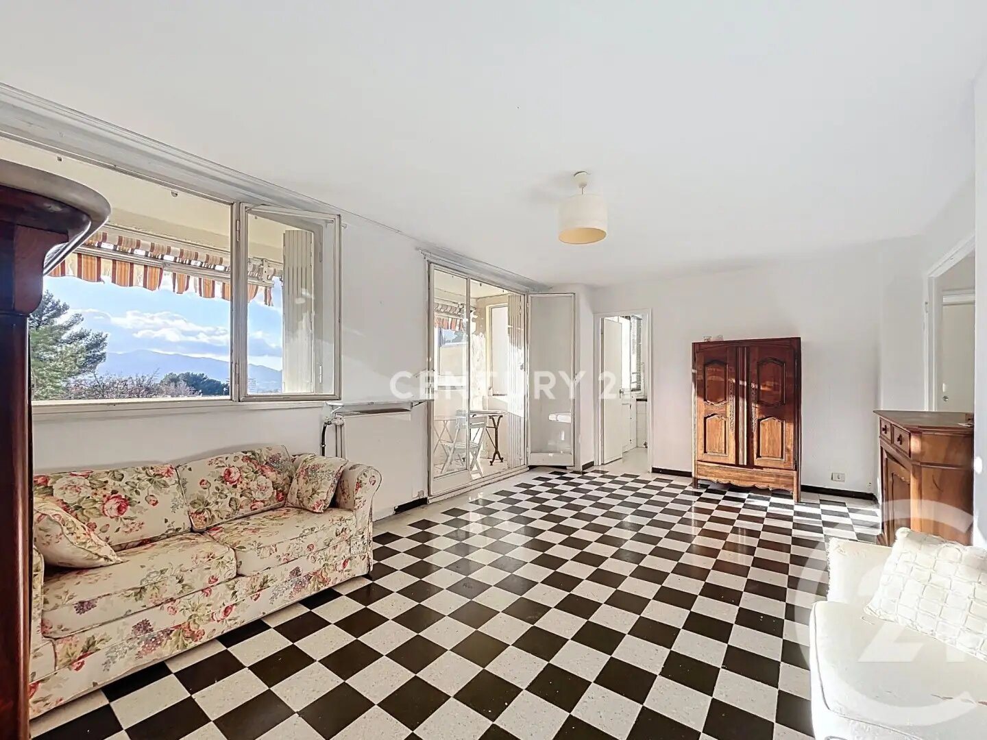 Appartement à vendre, 83m², Aubagne