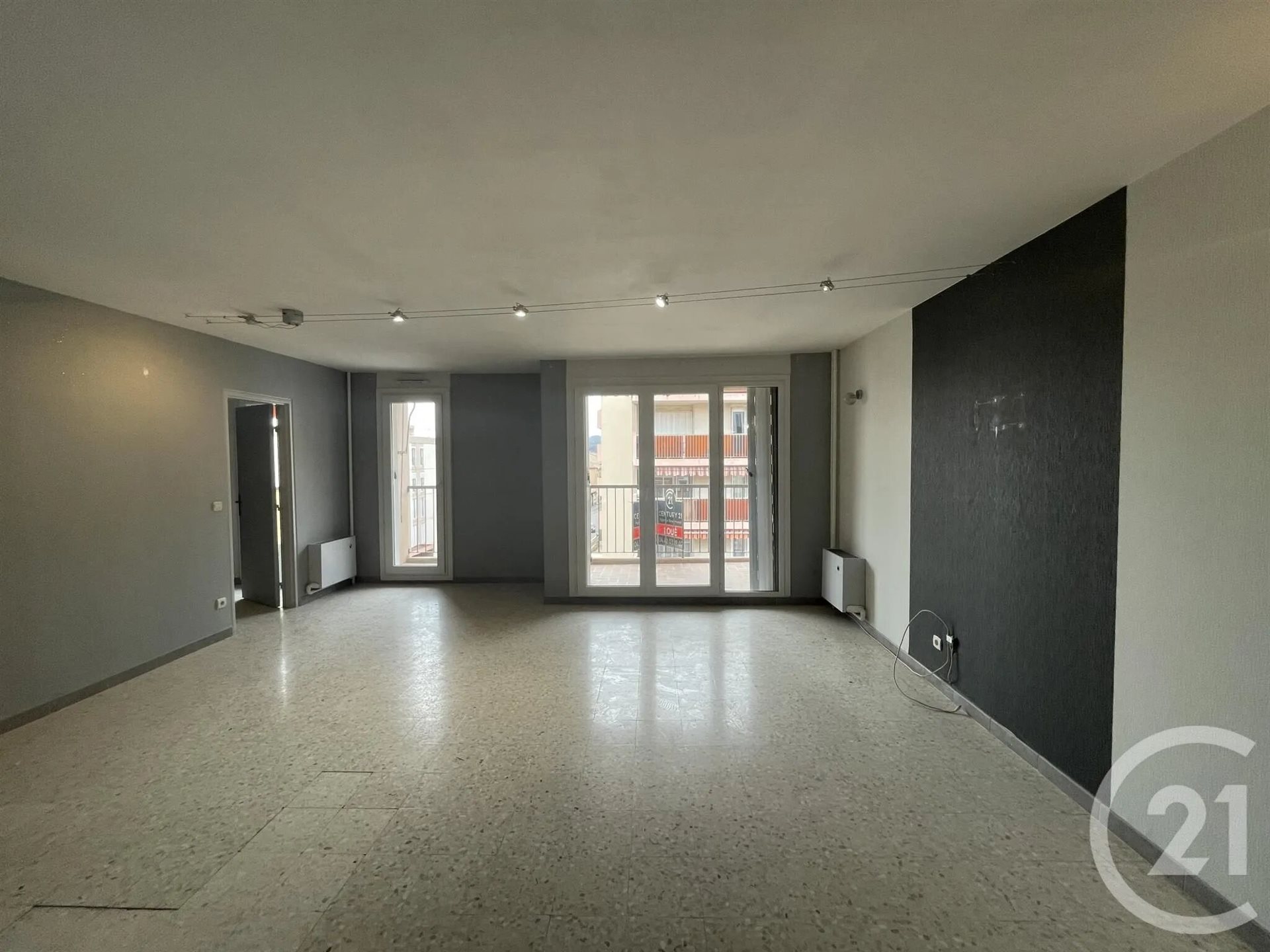 Appartement à louer, 97m², Aubagne