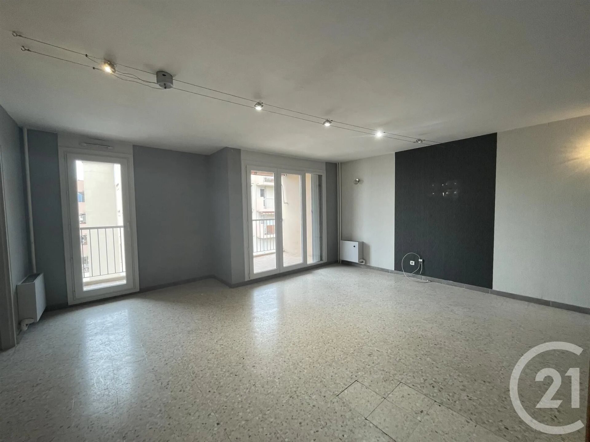 Appartement à louer, 97m², Aubagne