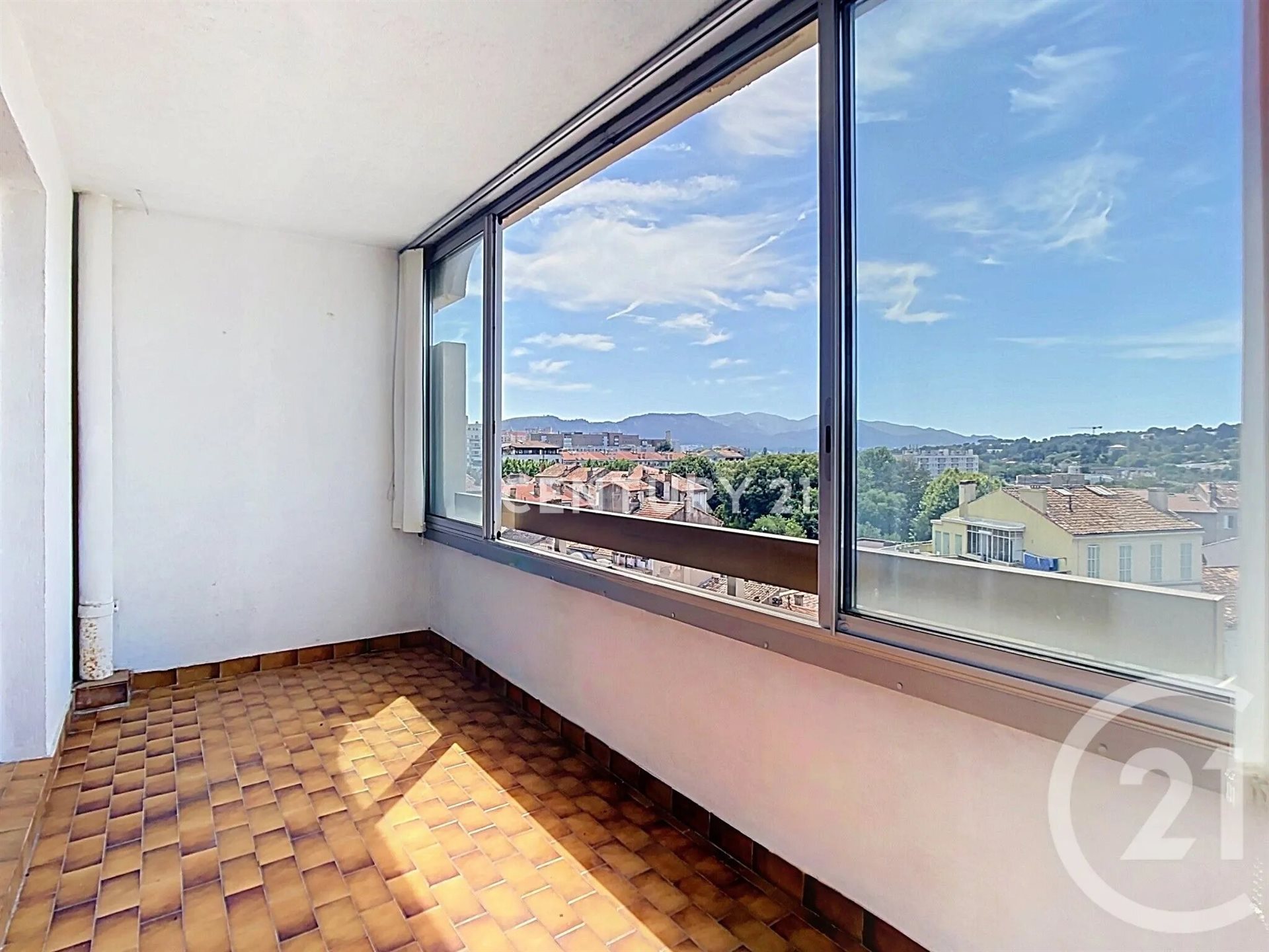 Appartement à vendre, 98m², Aubagne