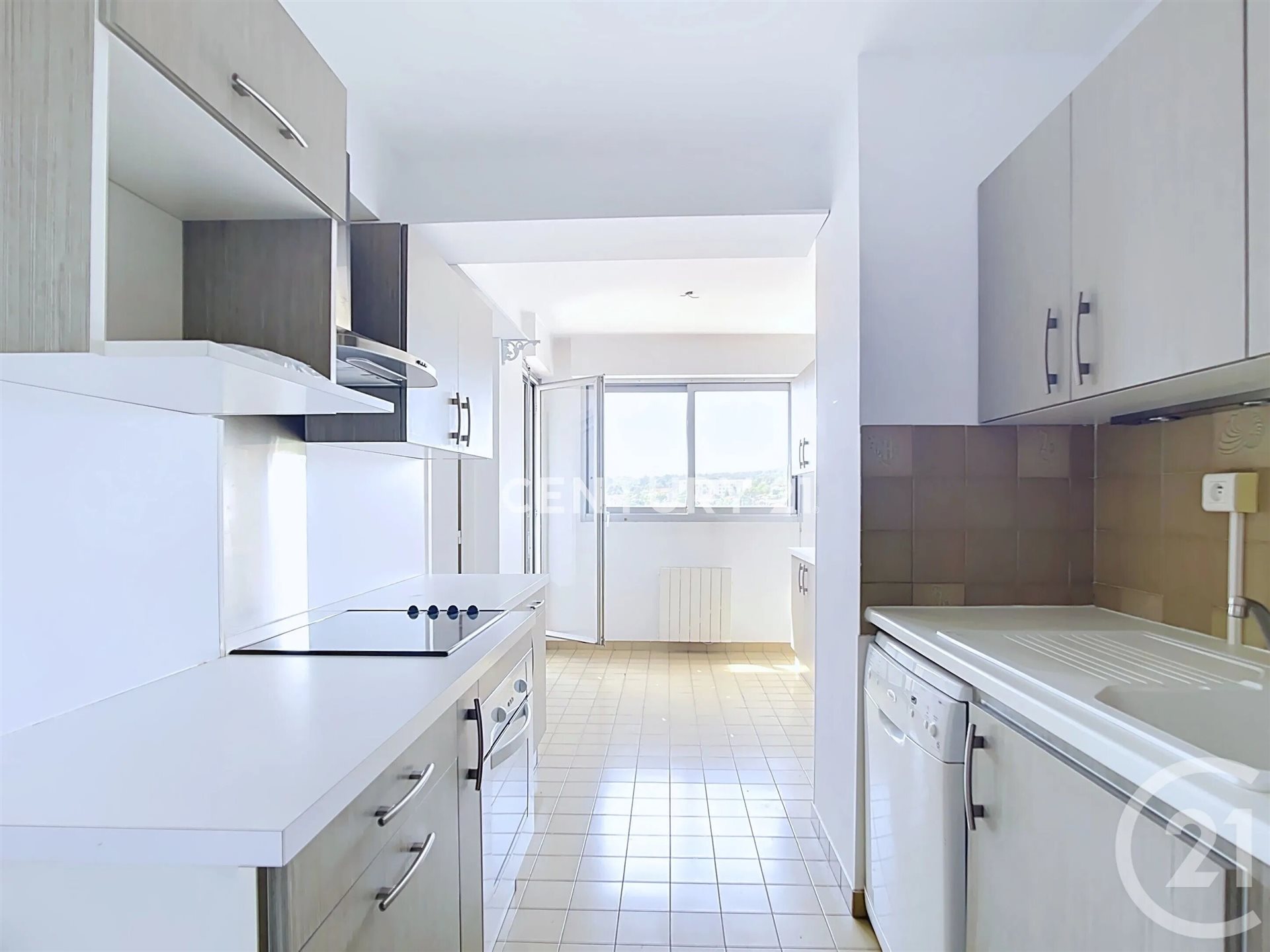 Appartement à vendre, 98m², Aubagne