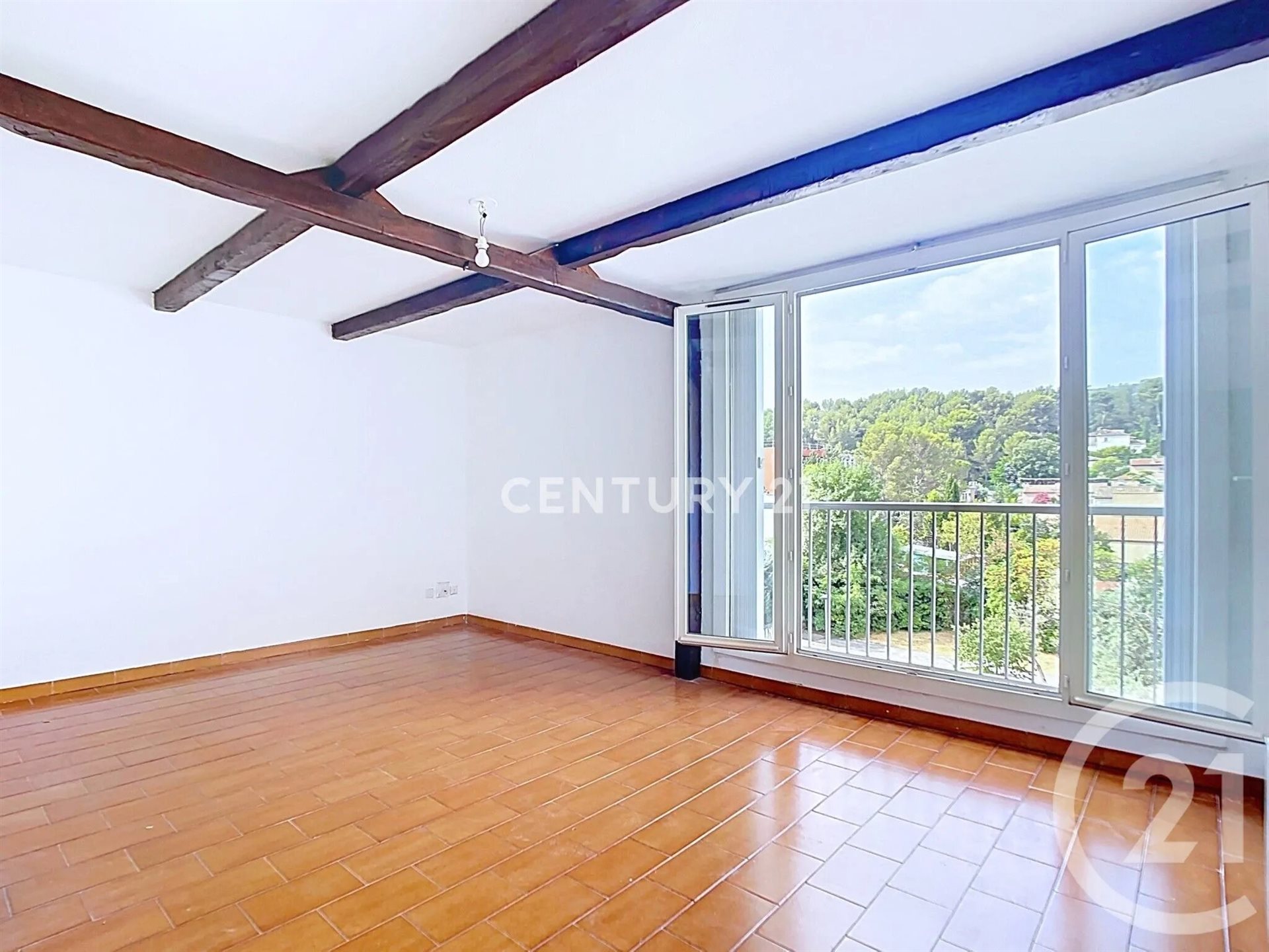 Appartement à vendre, 66m², Aubagne