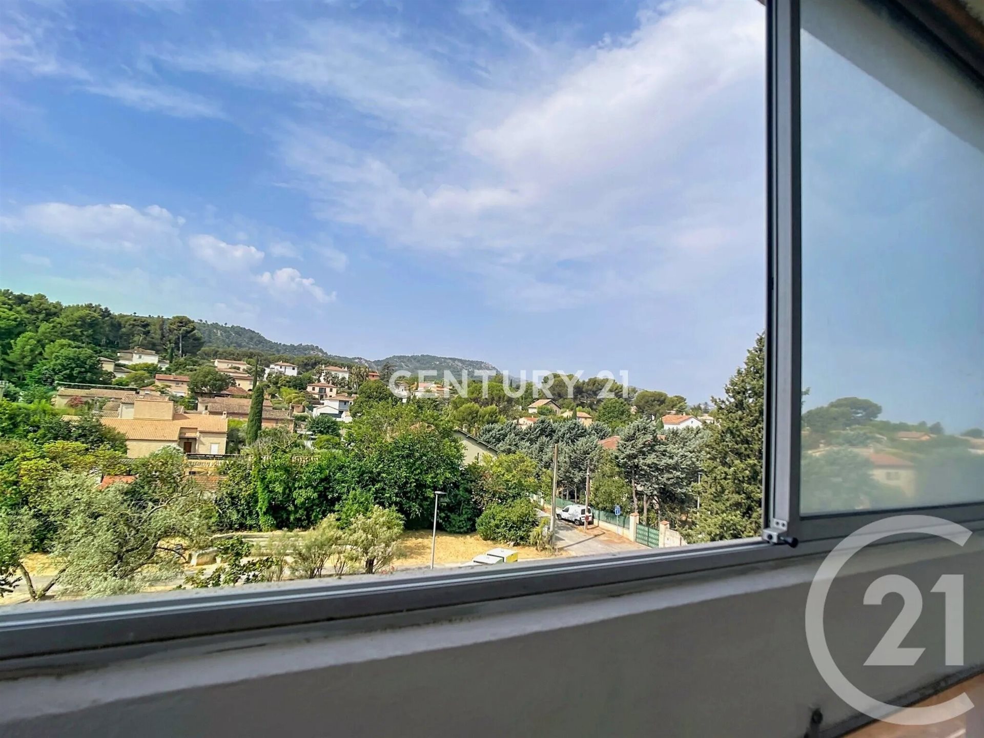 Appartement à vendre, 66m², Aubagne