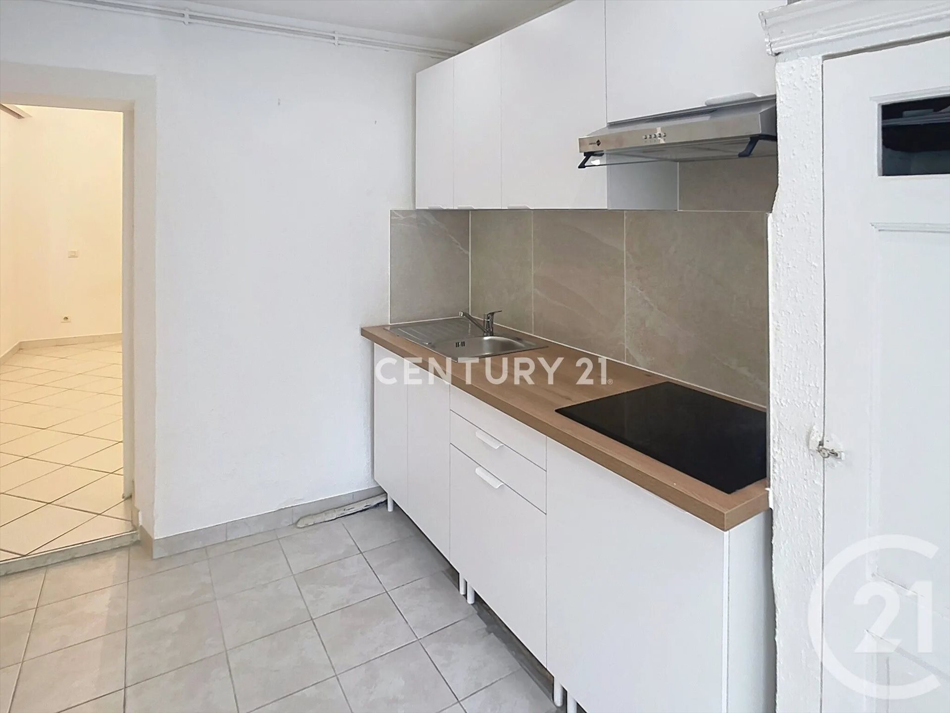 Appartement à louer, 37m², Aubagne