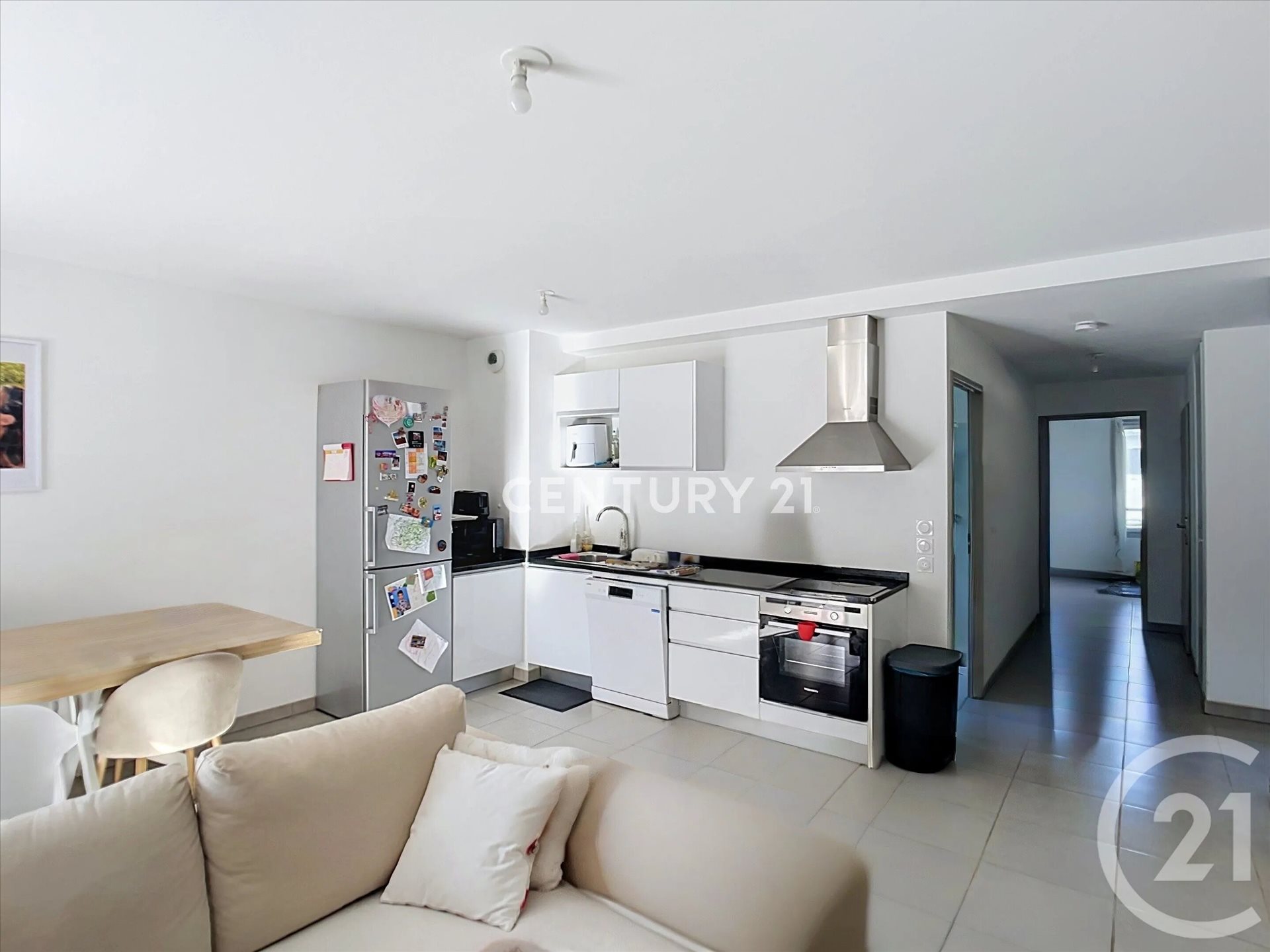 Appartement à louer, 69m², Peypin