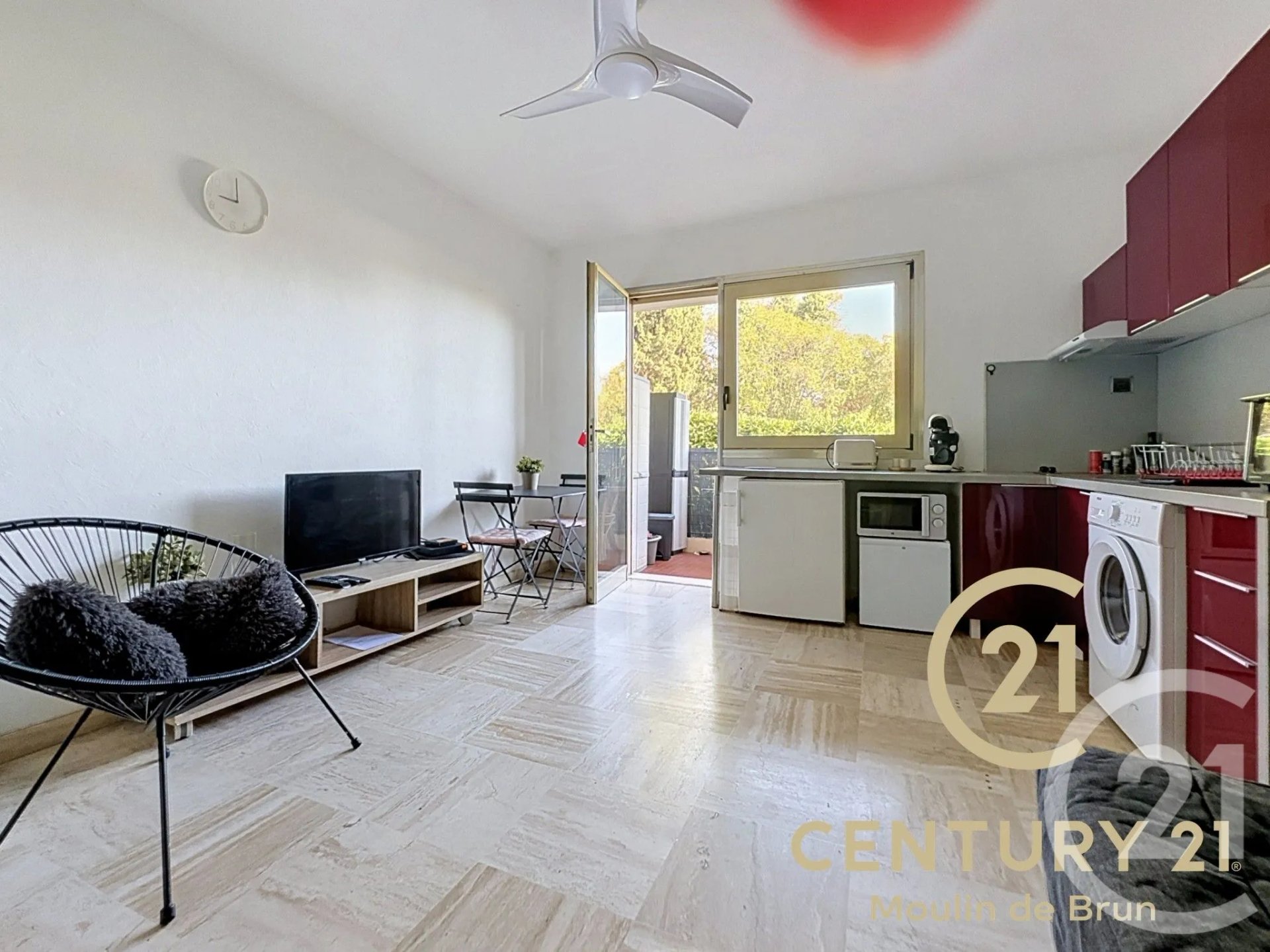 Appartement à louer, 21m², Antibes
