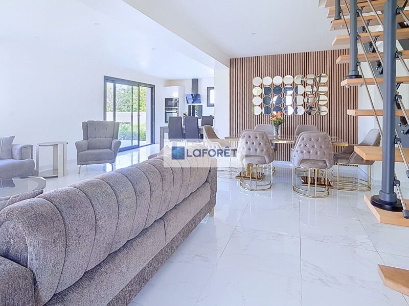 Maison à vendre, 120m², Eterville