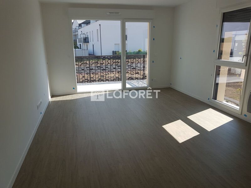 Appartement à louer, 69m², Carpiquet