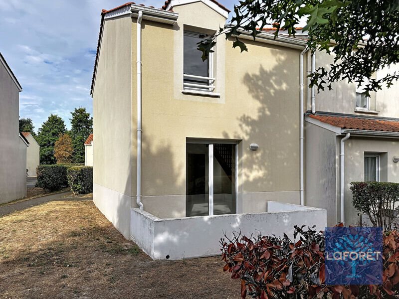 Maison à louer, 67m², Le Fenouiller